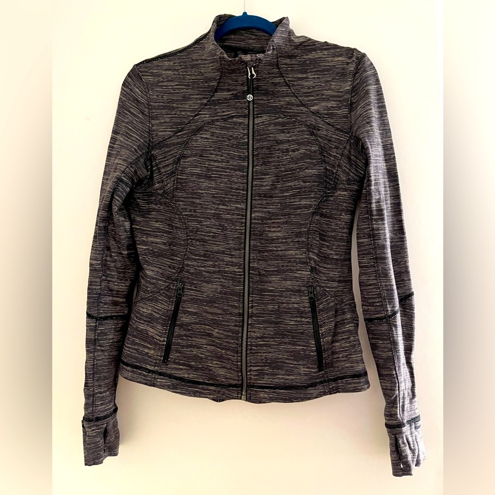 Lulu Lemon zip up, size 8